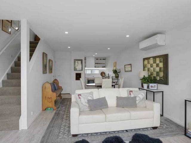 Apartment for rent in Merivale, Canterbury