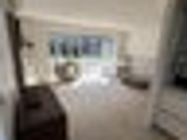 Townhouse for rent in Merivale, Canterbury