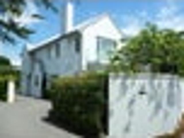 House for rent in Merivale, Canterbury
