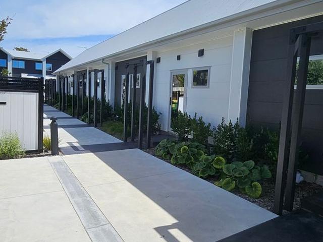 House for rent in Merivale Mall, Fendalton-Waimari-Harewood Community