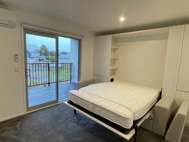 Apartment for rent in Merivale Mall, Fendalton-Waimari-Harewood Community