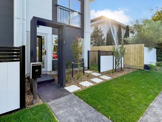 House for rent in Merivale Mall, Fendalton-Waimari-Harewood Community