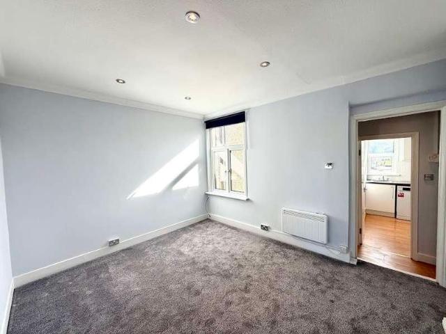 House for rent in Lane, Greater London