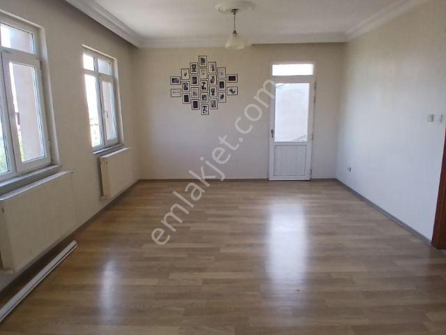 Ataşehir, İstanbul içerisinde kiralık mülk