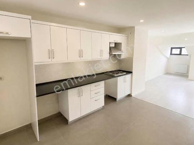 Merkez Mahallesi, Kâğıthane içerisinde kiralık mülk