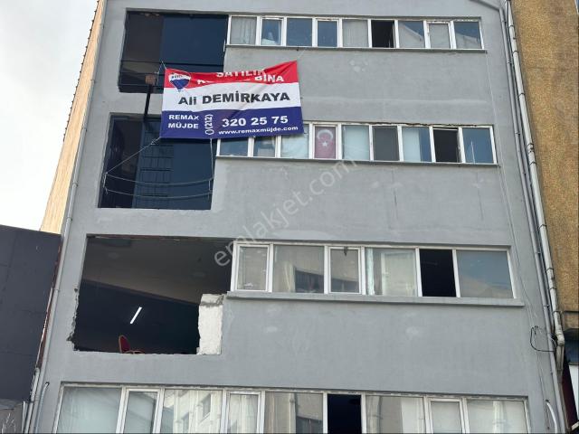 Kağithane, İstanbul içerisinde satılık Bina