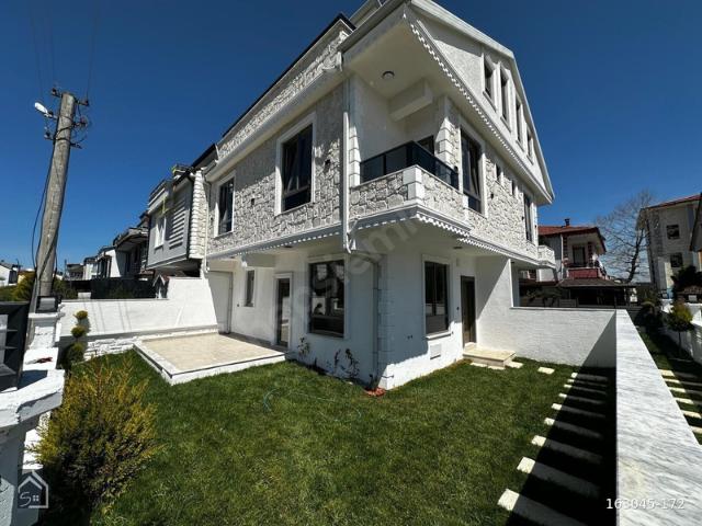 Yalı Mahallesi, Kocaali içerisinde satılık Villa