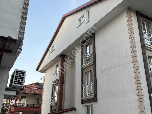 Modernevler Mahallesi, Isparta Merkez içerisinde kiralık mülk