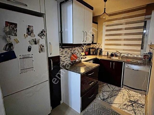 Tire, İzmir içerisinde satılık mülk