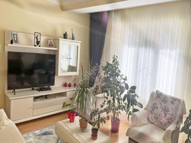 İstanbul içerisinde satılık mülk