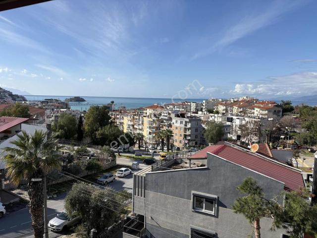 Kuşadasi, Aydin içerisinde satılık Villa