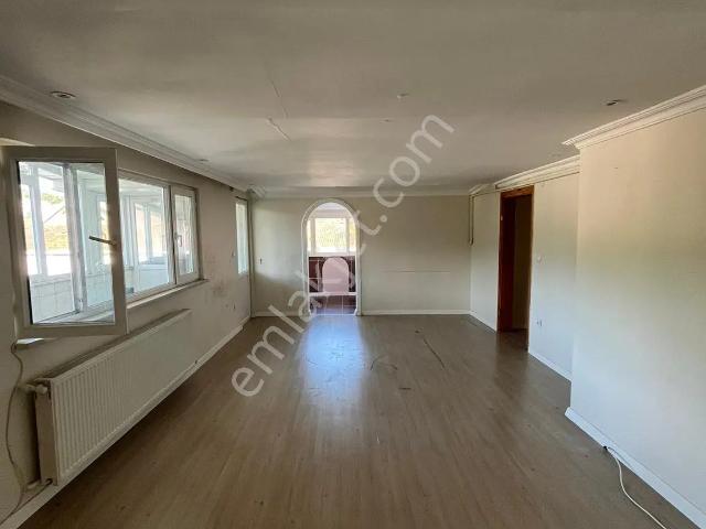 Sariyer, İstanbul içerisinde kiralık mülk