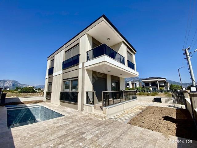 Döşemealti, Antalya içerisinde satılık Villa