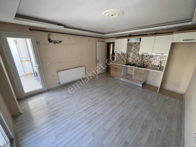 Hıdırlık Mahallesi, Seferihisar içerisinde kiralık mülk