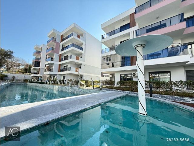 Kuşadasi, Aydin içerisinde satılık Residence