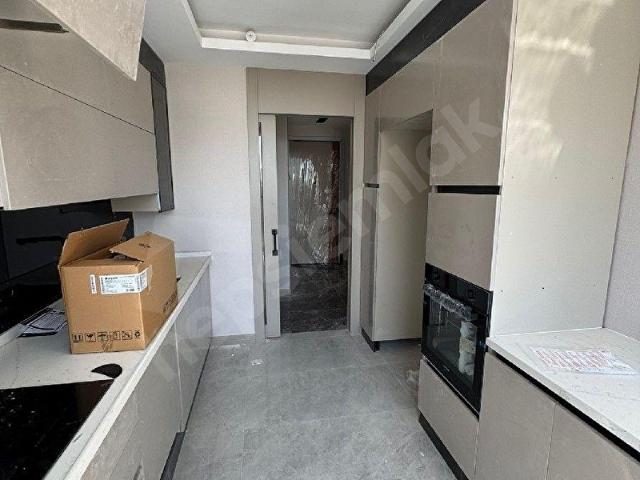 Yuvaköy Mahallesi, Yenimahalle içerisinde satılık mülk