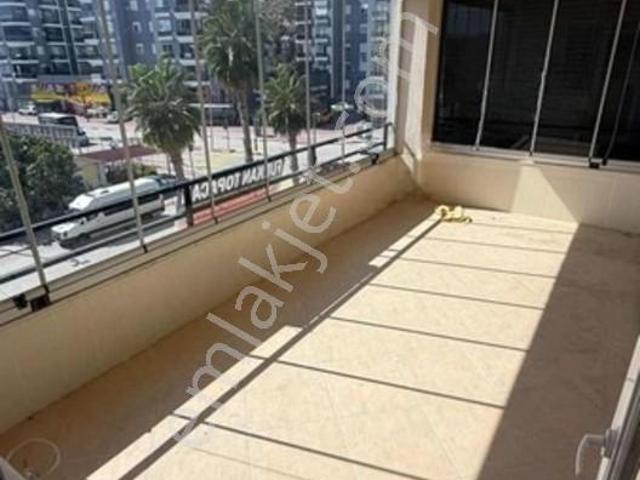 Yeni, Finike içerisinde kiralık mülk