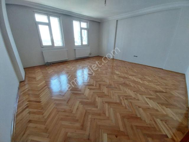 Ümraniye, İstanbul içerisinde kiralık mülk