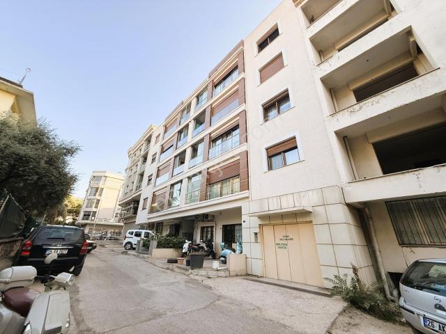 Tire, İzmir içerisinde satılık mülk