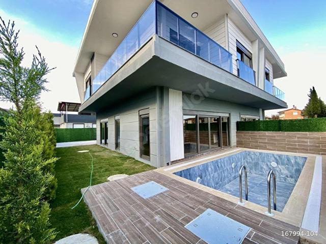 Döşemealti, Antalya içerisinde satılık Villa