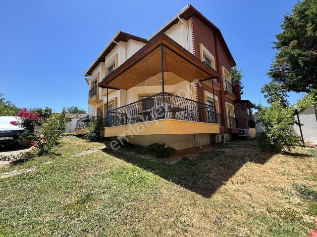 Kuşadasi, Aydin içerisinde satılık Villa