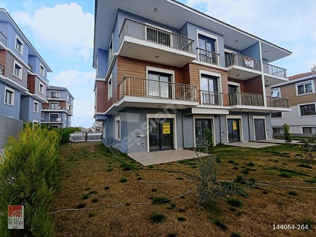 Foça, İzmir içerisinde satılık mülk