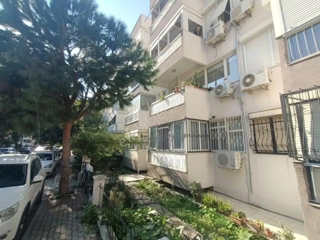 Karşiyaka, İzmir içerisinde kiralık mülk