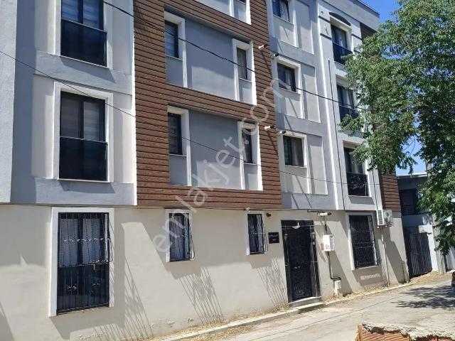 Buca, İzmir içerisinde satılık mülk