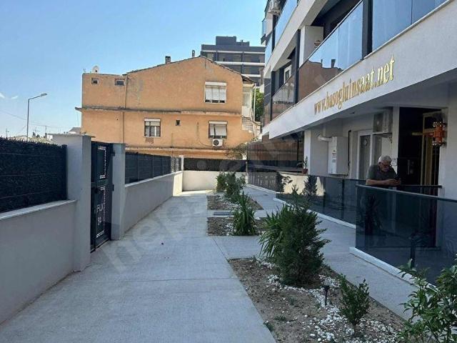 Buca, İzmir içerisinde satılık mülk