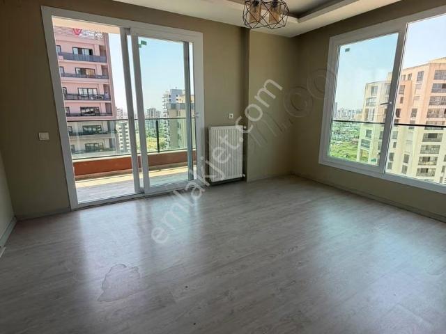 Yenişehir, Mersin içerisinde kiralık mülk