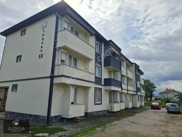 İnönü Mah., Akyazı içerisinde kiralık mülk
