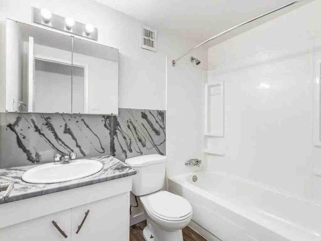 Apartment for rent in Wedgewood, Alberta