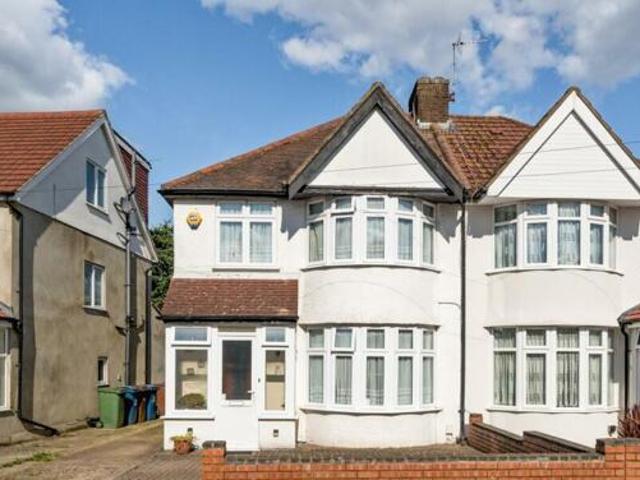 House for sale in Hertfordshire