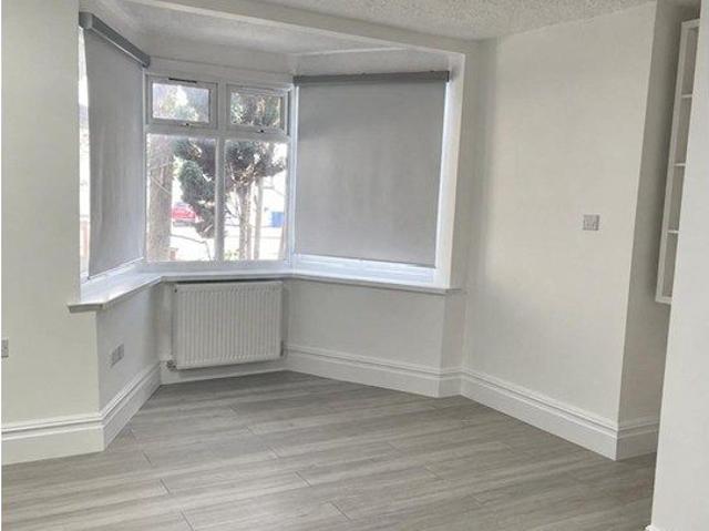 Studio for rent in South Stanmore, Greater London