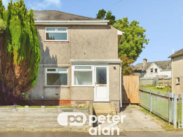 Apartment for rent in Nangreaves, Wales