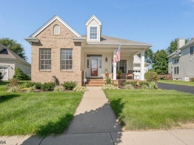 House for sale in Washington Township, Warren County