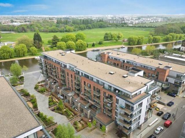 House for sale in Hampton Green, Cambridgeshire