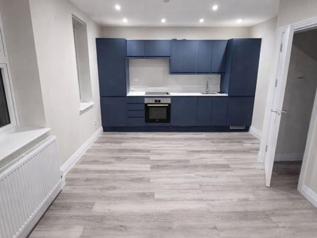 House for rent in Ivy Chimneys, Epping Forest