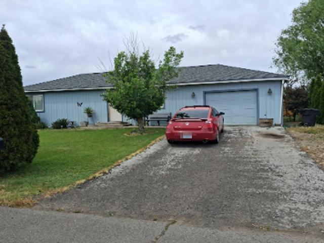 House for sale in Granger, Washington