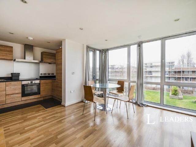 House for rent in Portsea, City Of Portsmouth