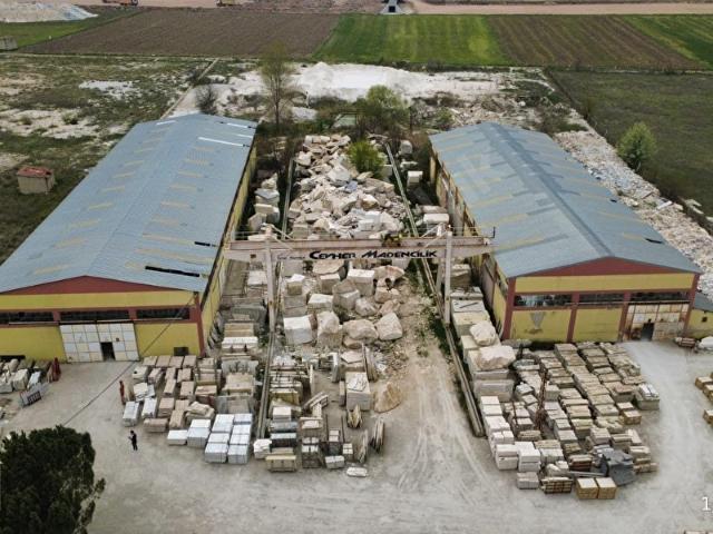 Afyon Merkez, Afyonkarahisar içerisinde satılık Fabrika