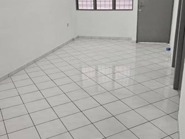 Flat for rent in Langat, Selangor