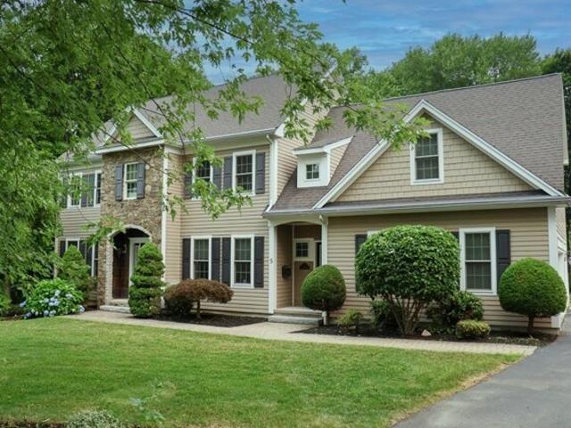 House for sale in Shrewsbury, Massachusetts