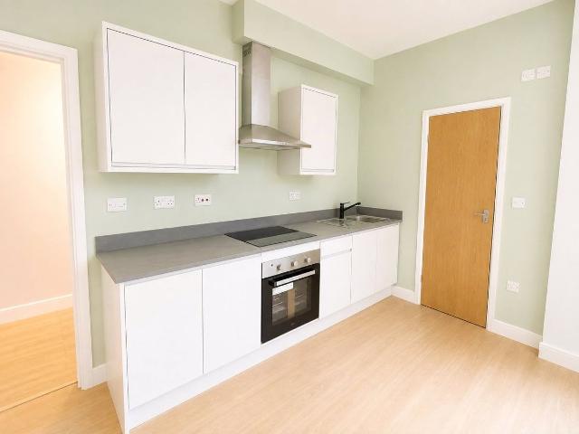 Studio for rent in West Midlands