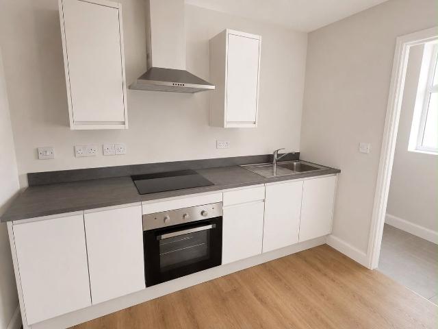 Studio for rent in West Midlands