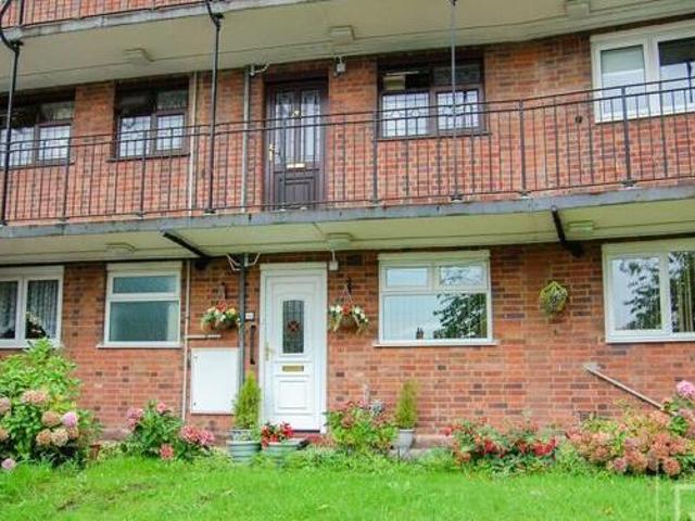 House for sale in Goldthorn Hill, West Midlands