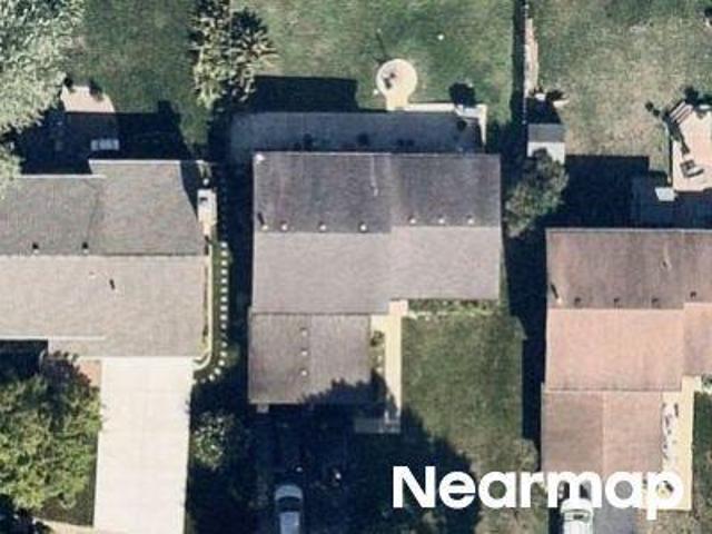 House for sale in Grayslake, Illinois