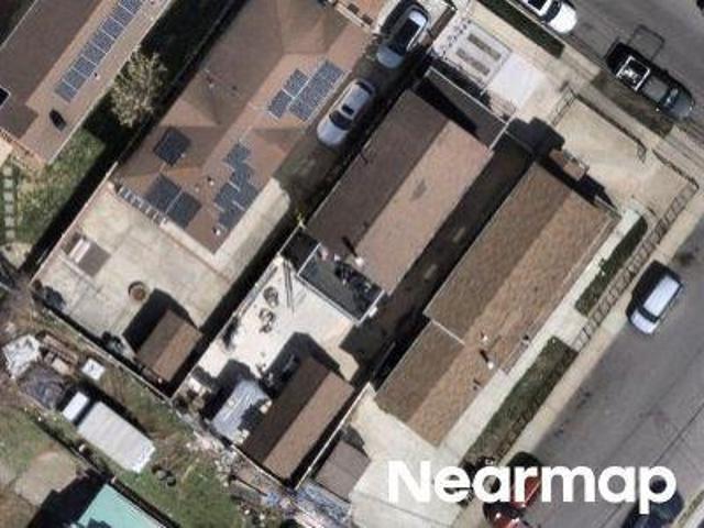 House for sale in Queens, Arverne