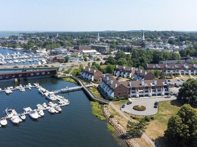Condo for sale in Newburyport