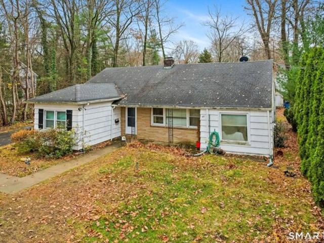 House for sale in Cos Cob, Connecticut